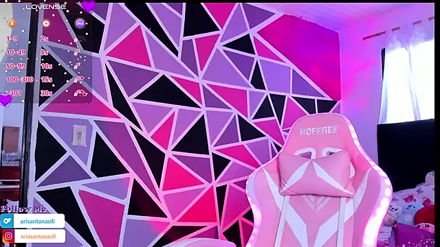 arisantana online show from November 2025 09:36:02 PM