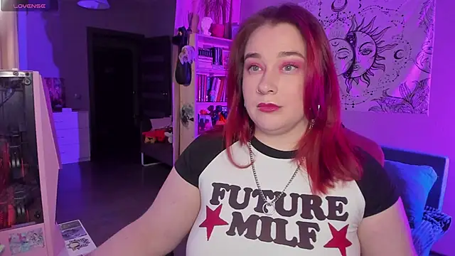 gitera  online show from December 2024 08:22:01 PM