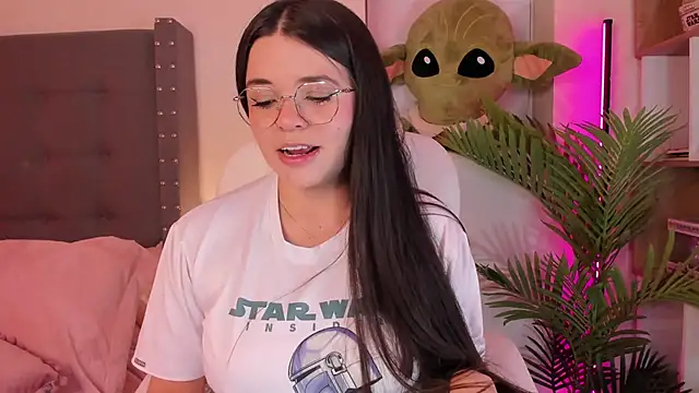 cammiefoalss online show from March 2025 01:42:01 PM