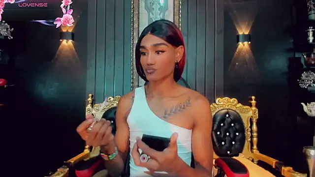 Kendall hornyy online show from March 2025 07:31:02 PM