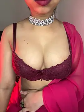 Hot-sexy222 online show from April 2026 02:01:01 AM