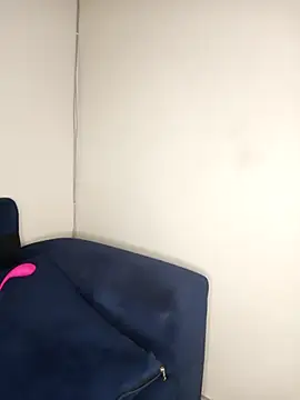 Snapshot of ultimate_pleasures chatting on October 2025 10:19:01 PM ultimate pleasures online show from October 2025 10:19:01 PM