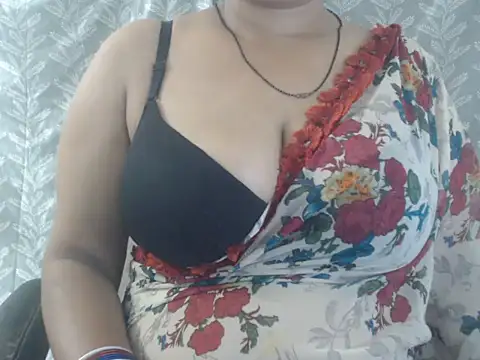 cute-priy online show from July 2026 04:29:01 AM