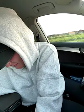 redNatified online show from October 2025 04:19:01 PM