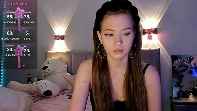 diana nier online show from September 2025 08:09:02 PM