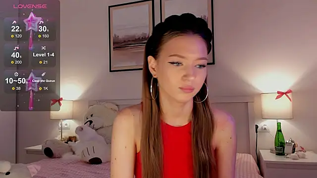 diana nier online show from November 2025 06:41:02 PM