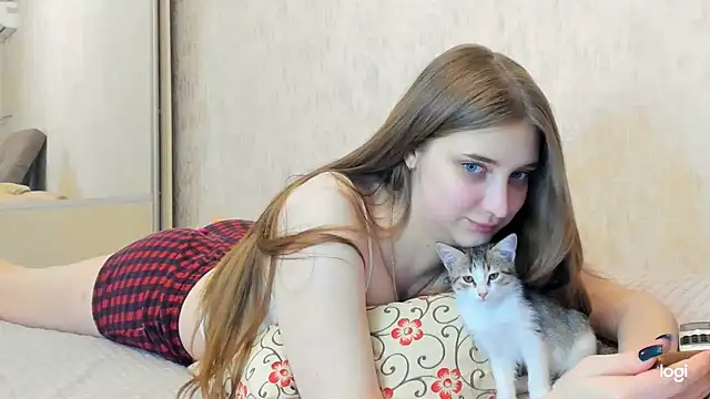 Snapshot of MollyDolle chatting on January 2025 09:25:02 PM MollyDolle online show from January 2025 09:25:02 PM