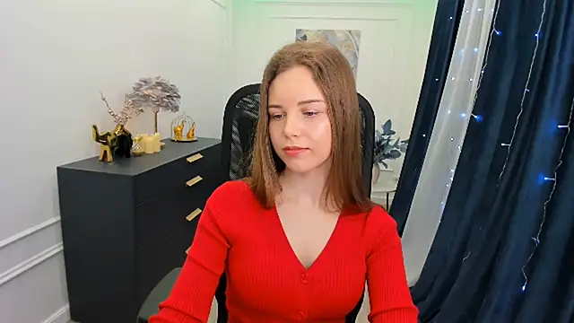 MileyWings online show from January 2026 12:21:01 PM