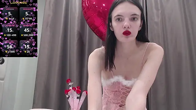 Snapshot of Lia__meow chatting on February 2025 04:47:01 AM Lia meow online show from February 2025 04:47:01 AM