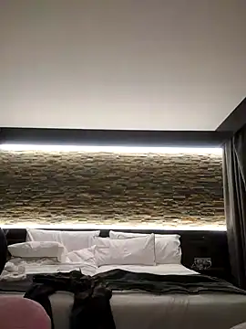 Piinkpandora online show from February 2025 10:00:01 PM