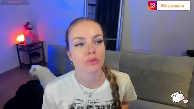 Piinkpandora online show from February 2025 07:21:01 PM