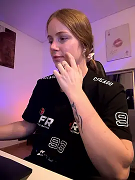 Piinkpandora online show from January 2026 09:29:01 PM