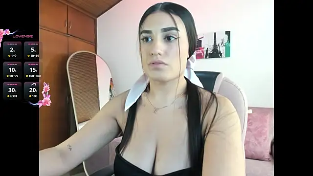 Alheli 16 online show from May 2026 12:12:02 PM