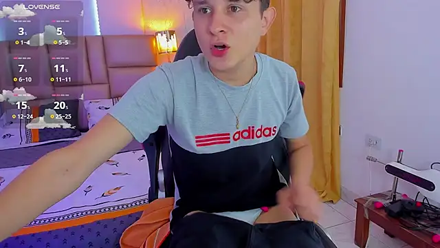 Nathan Bluee online show from January 2025 03:20:01 PM