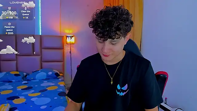 Nathan Bluee online show from March 2025 01:07:02 PM