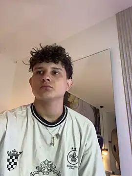 Nathan Bluee online show from September 2025 11:32:01 AM