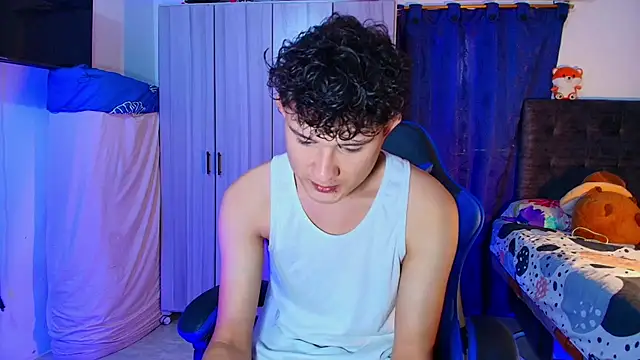 Nathan Bluee online show from February 2026 04:11:02 PM