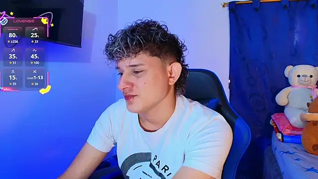 Nathan Bluee online show from February 2026 04:05:02 PM