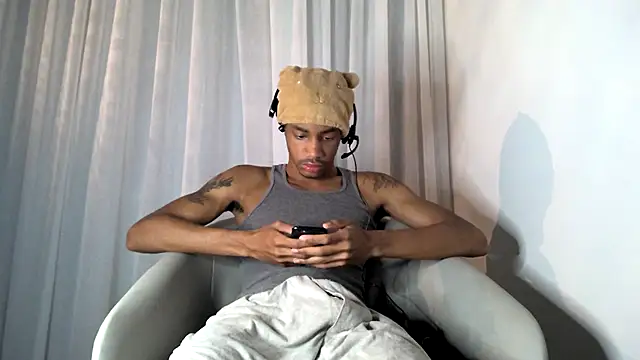 Skinnyblackman online show from October 2025 01:20:02 AM