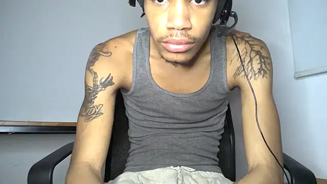 Skinnyblackman online show from June 2026 05:43:02 AM
