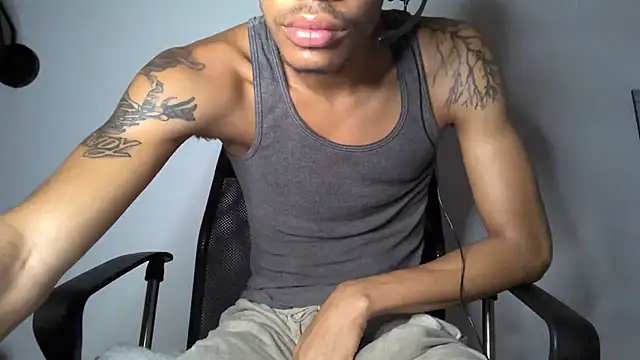Skinnyblackman online show from July 2026 02:46:02 AM