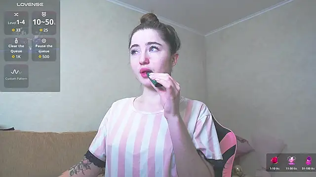 Snapshot of Luxuryalma chatting on February 2026 09:08:02 AM Luxuryalma online show from February 2026 09:08:02 AM