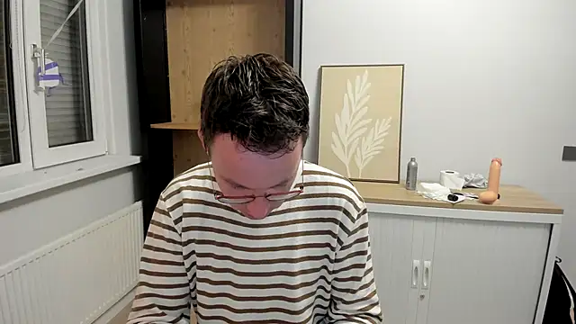 Snapshot of green_oasis100 chatting on October 2025 08:07:01 PM green oasis100 online show from October 2025 08:07:01 PM