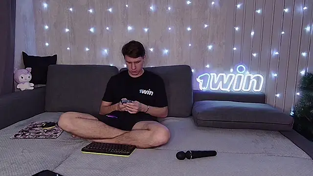 wineandboobss online show from December 2024 04:21:02 PM