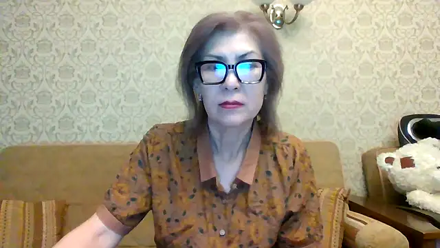 Elegant00Lady online show from April 2026 04:34:01 PM