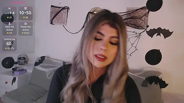 Abigail 29 online show from October 2025 12:15:01 PM