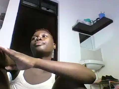 Snapshot of sexyqueen02 chatting on January 2025 01:41:02 PM sexyqueen02 online show from January 2025 01:41:02 PM