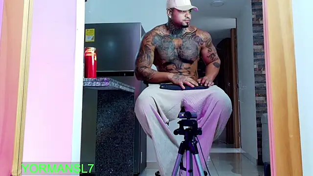 Snapshot of zaiin_diesel chatting on November 2025 11:33:02 AM zaiin diesel online show from November 2025 11:33:02 AM