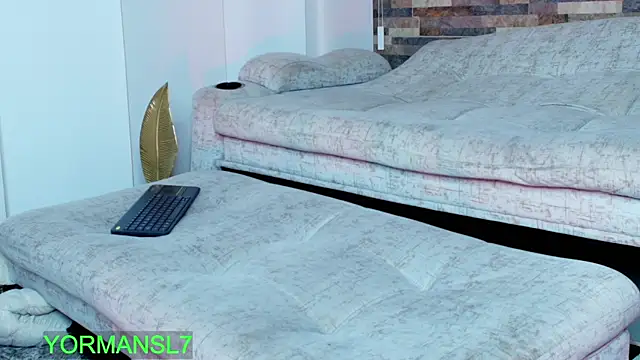 Snapshot of zaiin_diesel chatting on November 2025 11:35:01 AM zaiin diesel online show from November 2025 11:35:01 AM