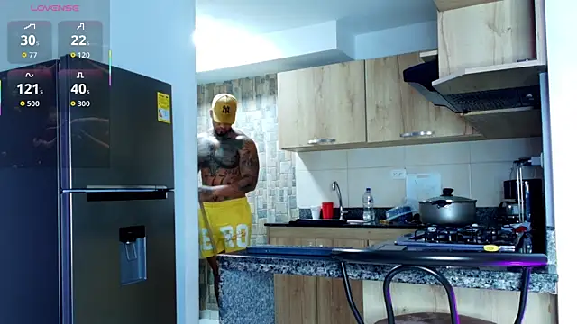 Snapshot of zaiin_diesel chatting on January 2026 12:35:01 AM zaiin diesel online show from January 2026 12:35:01 AM