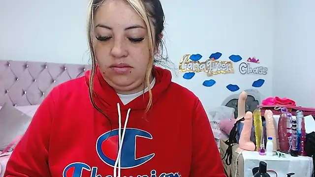 Snapshot of lanaqueen699 chatting on January 2025 12:20:02 PM lanaqueen699 online show from January 2025 12:20:02 PM