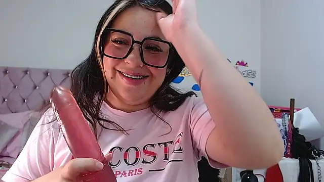 Snapshot of lanaqueen699 chatting on January 2025 03:21:01 PM lanaqueen699 online show from January 2025 03:21:01 PM