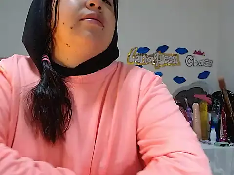 Snapshot of lanaqueen699 chatting on February 2025 12:12:01 PM lanaqueen699 online show from February 2025 12:12:01 PM