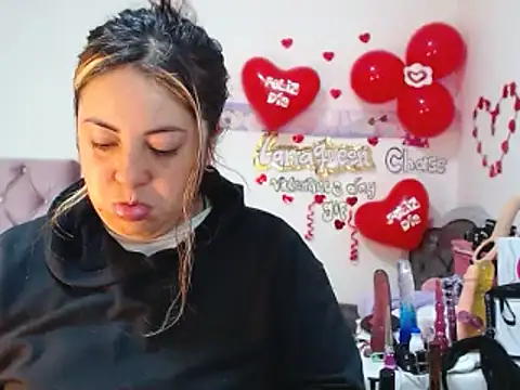 Snapshot of lanaqueen699 chatting on February 2025 12:22:02 PM lanaqueen699 online show from February 2025 12:22:02 PM