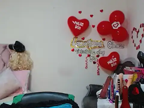 Snapshot of lanaqueen699 chatting on February 2025 12:22:01 PM lanaqueen699 online show from February 2025 12:22:01 PM