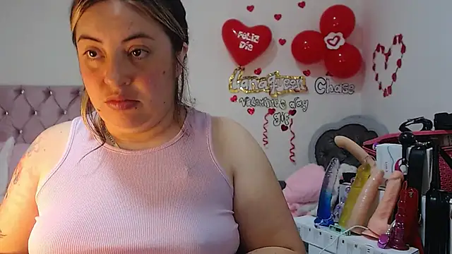 Snapshot of lanaqueen699 chatting on March 2025 06:44:01 PM lanaqueen699 online show from March 2025 06:44:01 PM