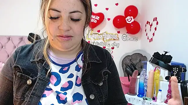 Snapshot of lanaqueen699 chatting on March 2025 12:28:01 PM lanaqueen699 online show from March 2025 12:28:01 PM