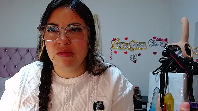 Snapshot of lanaqueen699 chatting on September 2025 12:43:02 PM lanaqueen699 online show from September 2025 12:43:02 PM