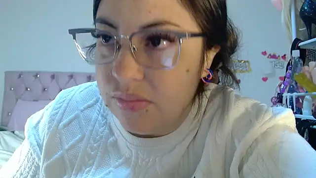 lanaqueen699 online show from May 2026 12:22:02 PM