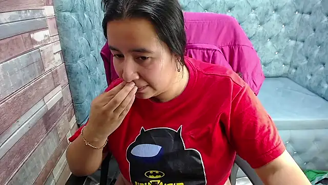 NaomyPrinces online show from December 2024 11:51:01 PM