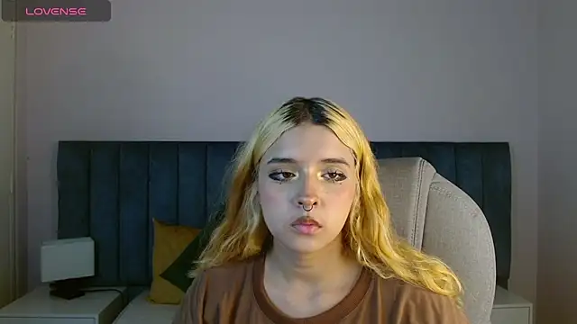 april bunnyy online show from December 2024 06:17:02 PM