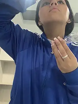 Larabrooks online show from March 2026 05:49:01 PM