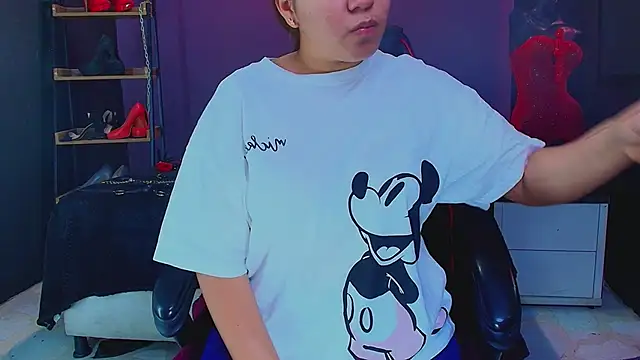 AmorMia online show from December 2024 12:59:02 PM