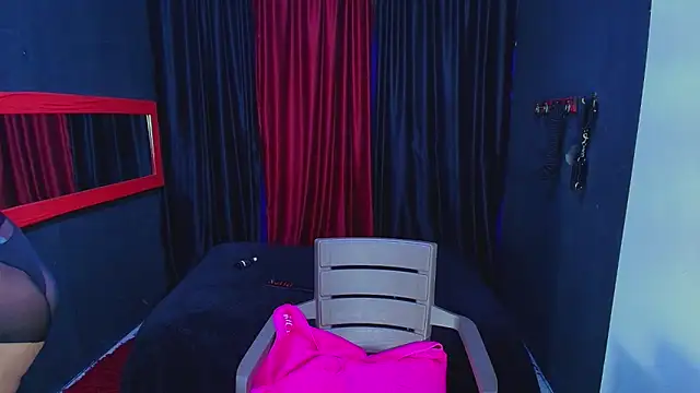 AmorMia online show from January 2025 06:21:01 PM