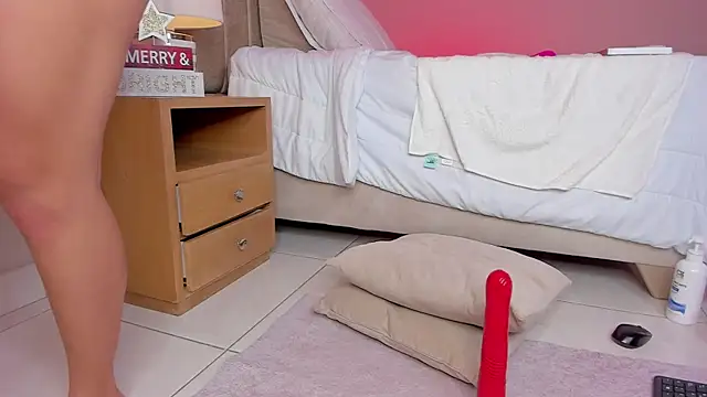 Snapshot of _angela_x chatting on December 2024 02:48:02 PM angela x online show from December 2024 02:48:02 PM