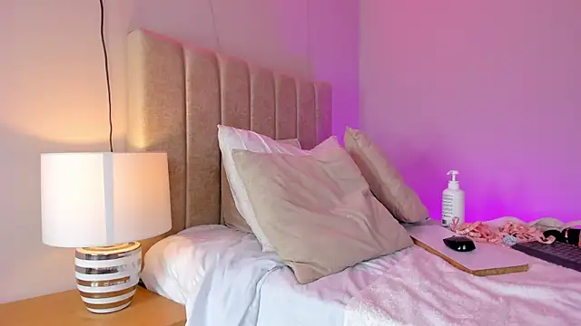 Snapshot of _angela_x chatting on January 2025 05:51:02 PM angela x online show from January 2025 05:51:02 PM